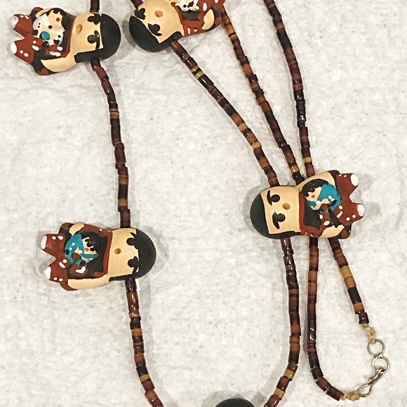 Unusual Boho Tenorio Signed Native Santo Domingo Storyteller Heishi Necklace - Picture 4 of 9